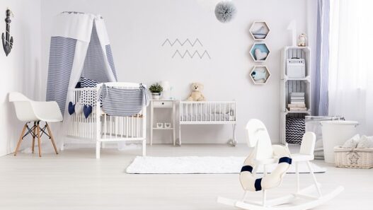 Multicolor Wallpapers for Playful Kids’ Rooms