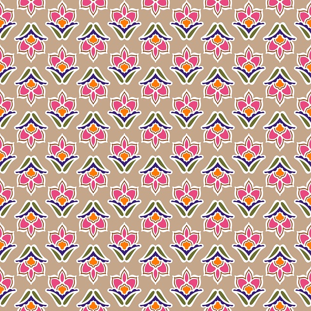 Retro Floral Wallpapers for Farmhouse Charm